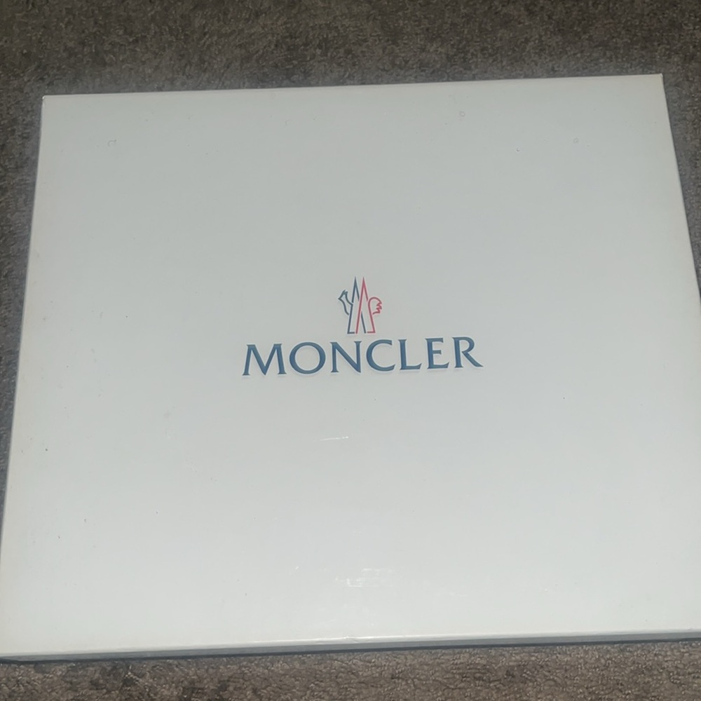 Moncler rain boots - Picture 3 of 4